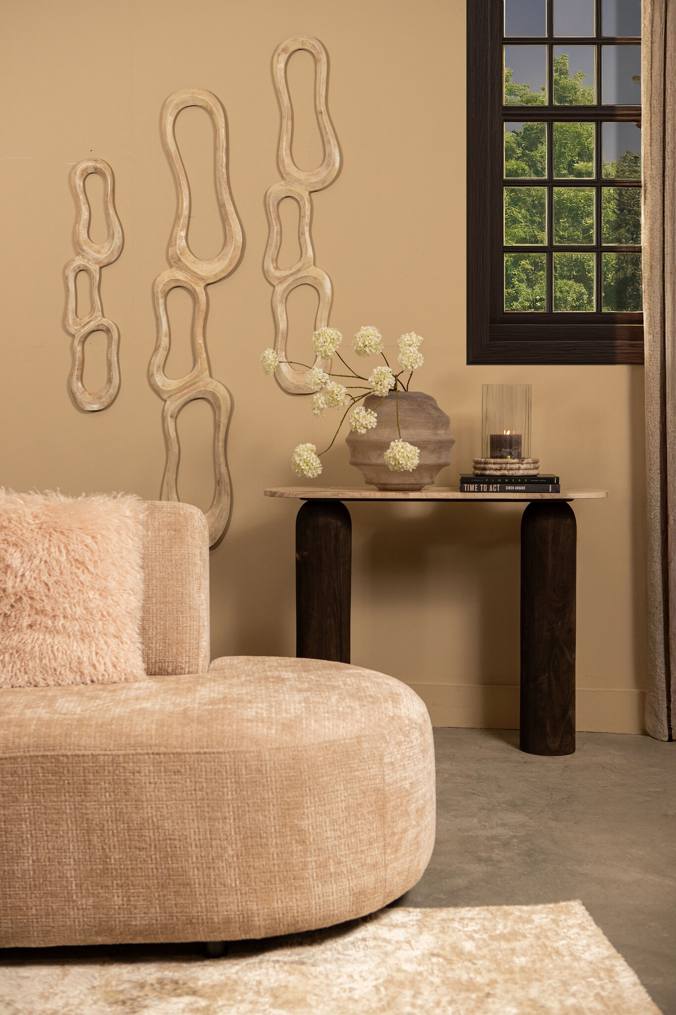 PTMD Elladie beige lage ronde gelaagde glazen vaas - Afbeelding 11